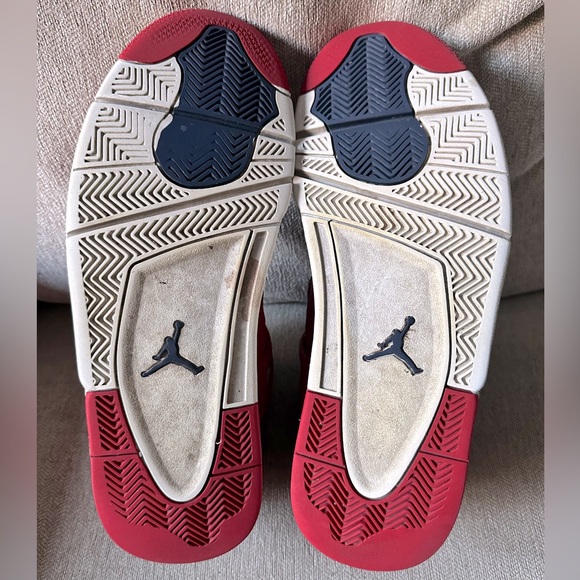 Nike Air Jordan 4 Retro FIBA - Picture 7 of 11